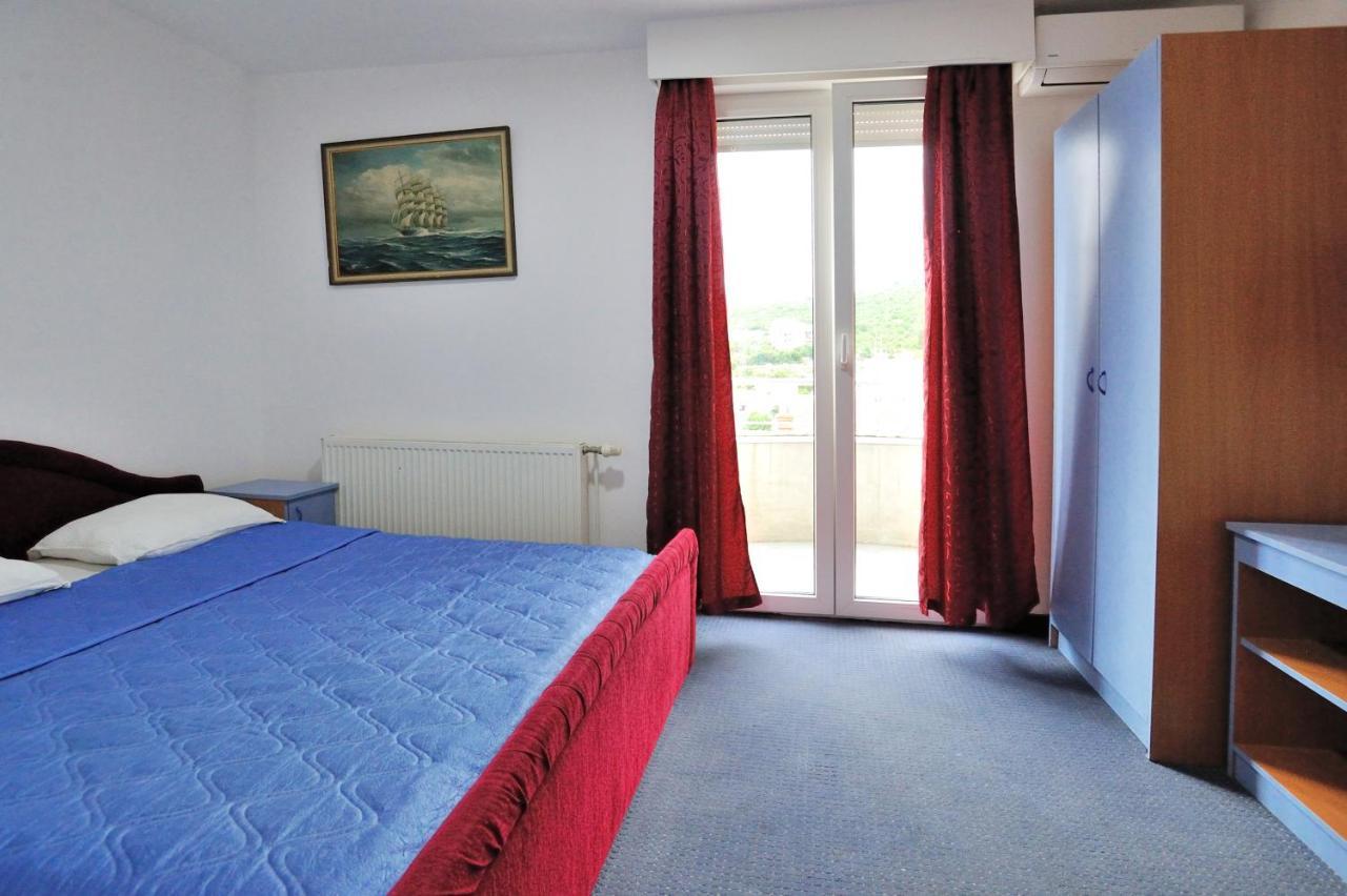 Hotel Lav Neum Exteriör bild