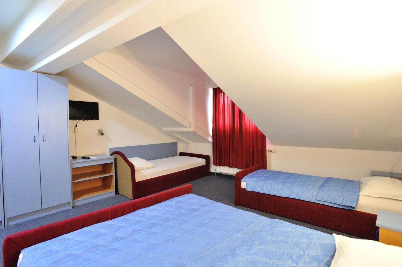 Hotel Lav Neum Exteriör bild