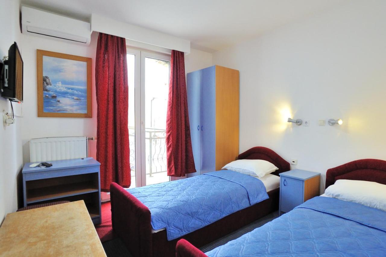 Hotel Lav Neum Exteriör bild