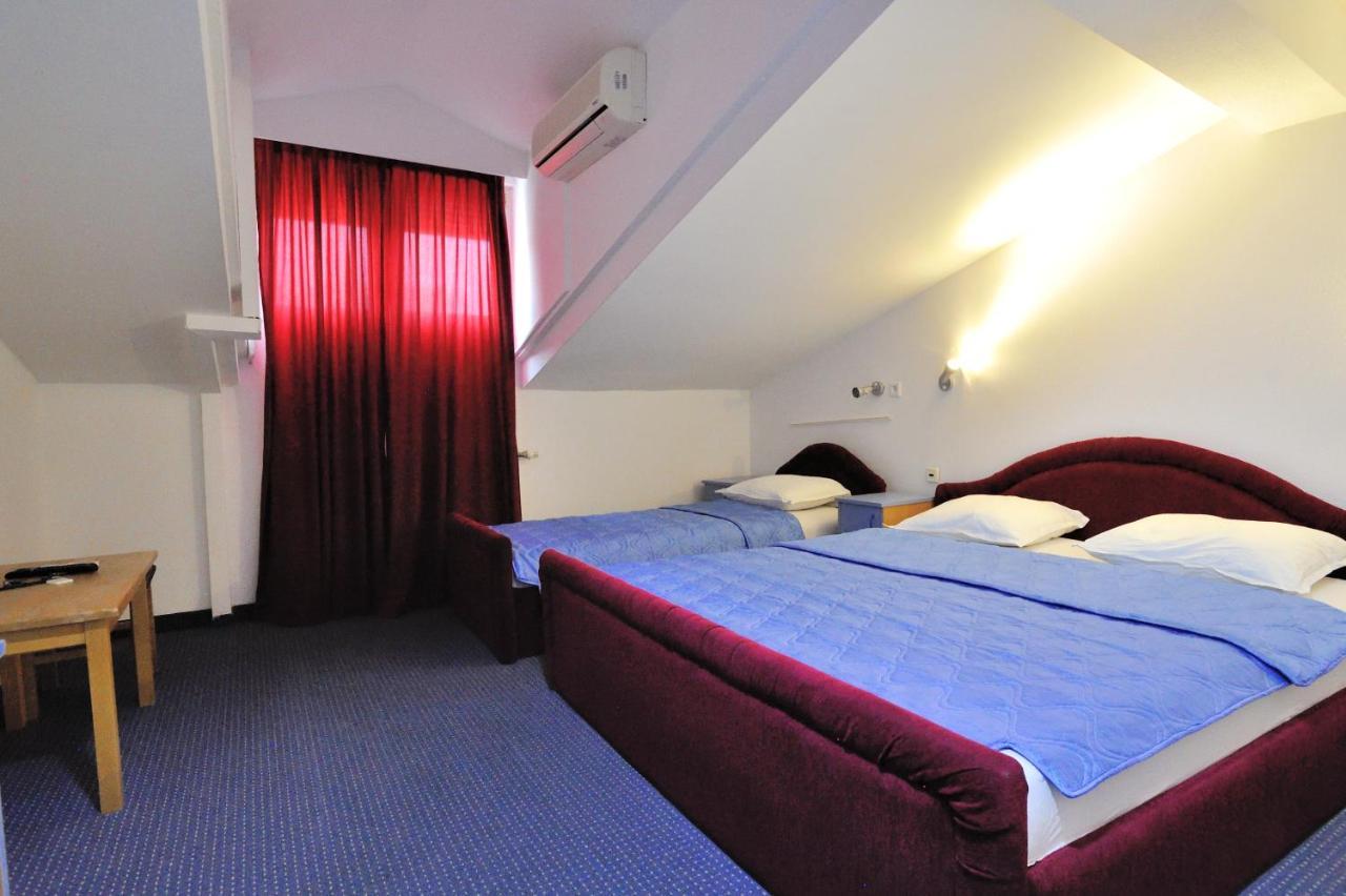 Hotel Lav Neum Exteriör bild